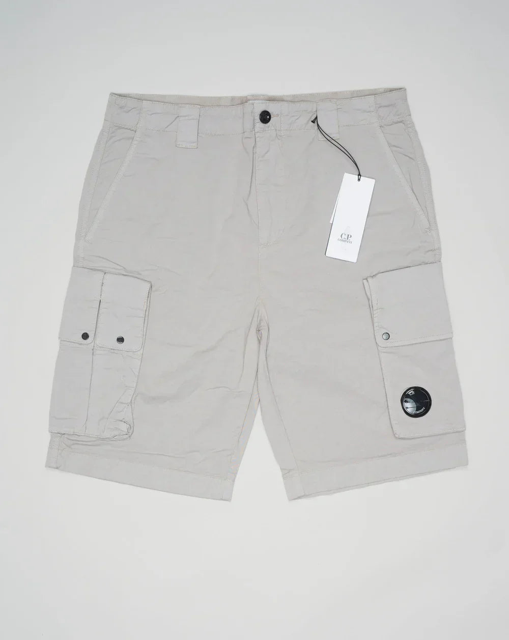 Cp Company Lens Twill Stretch Cargo Shorts in Drizzle Grey