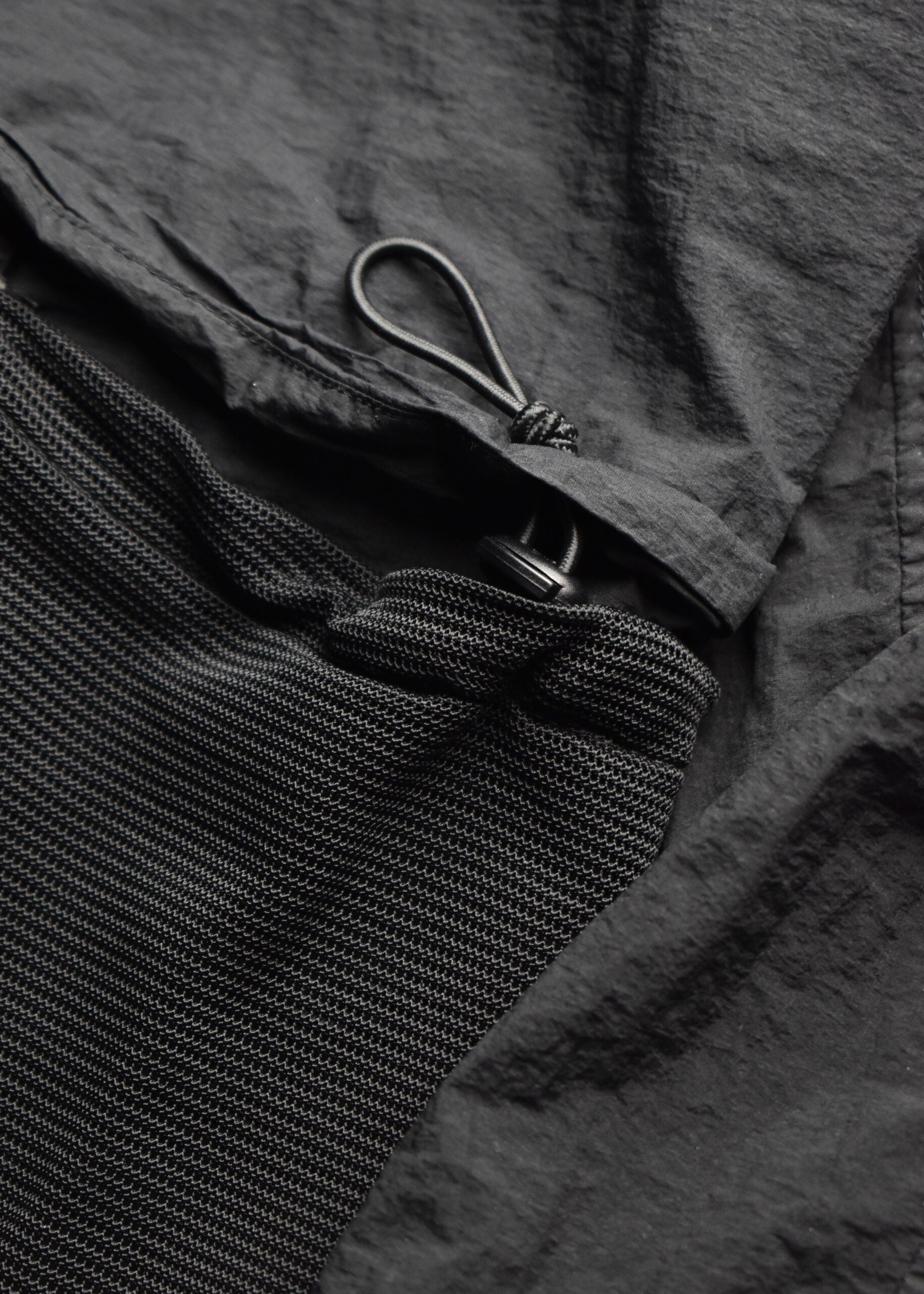 Cp Company Taylon L Nylon Overshirt in Griffin Grey