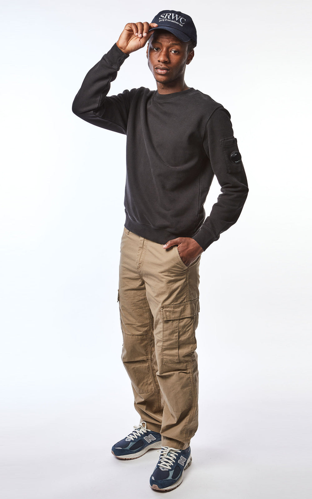 Cp Company Brushed Emerized Resist Dyed Lens in Sweatshirt in Black