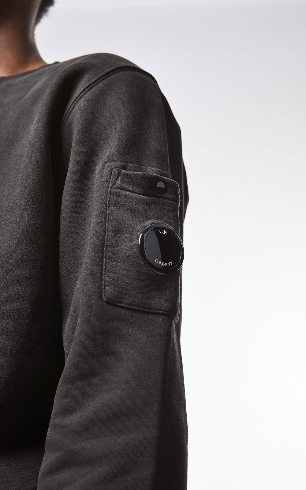 Cp Company Brushed Emerized Resist Dyed Lens in Sweatshirt in Black