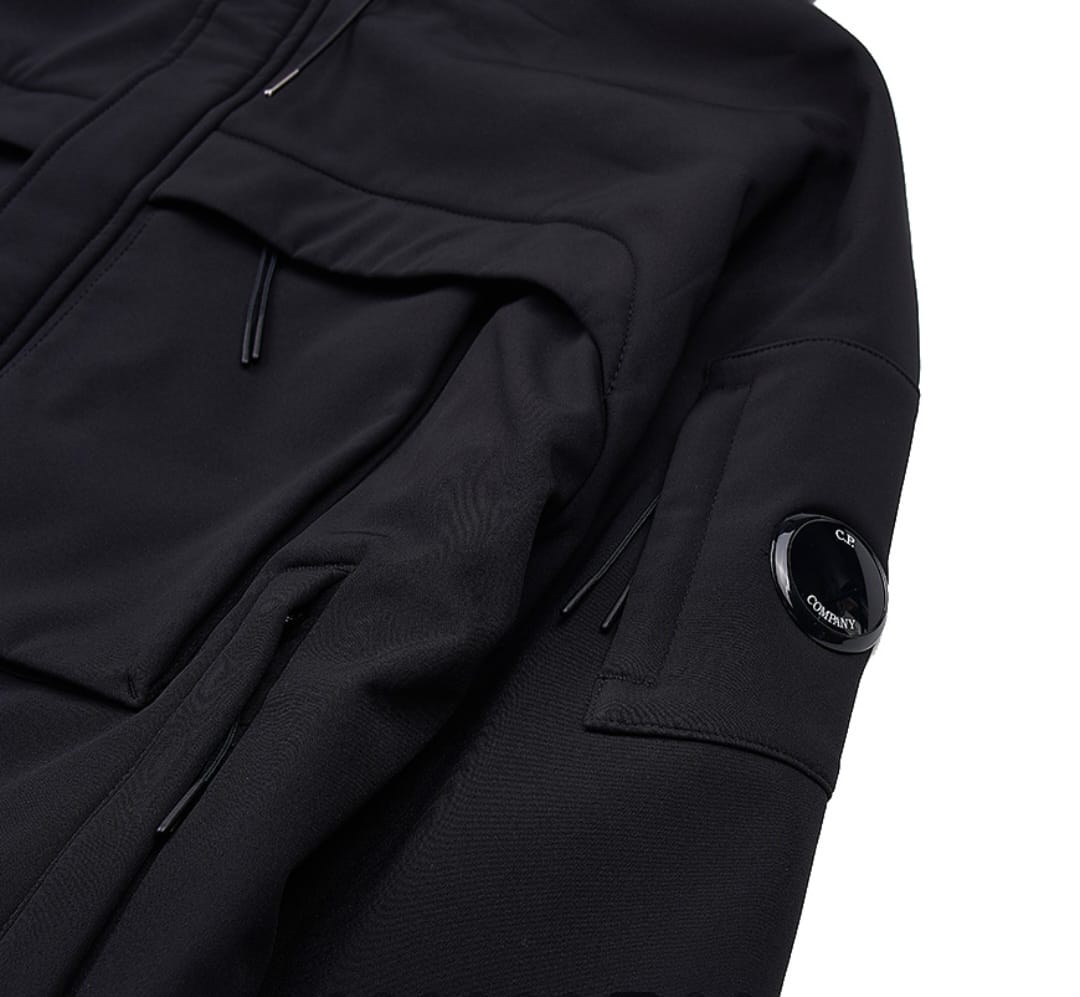 Cp Company A/W Shell-R Lens Chest Pocket Jacket In Black
