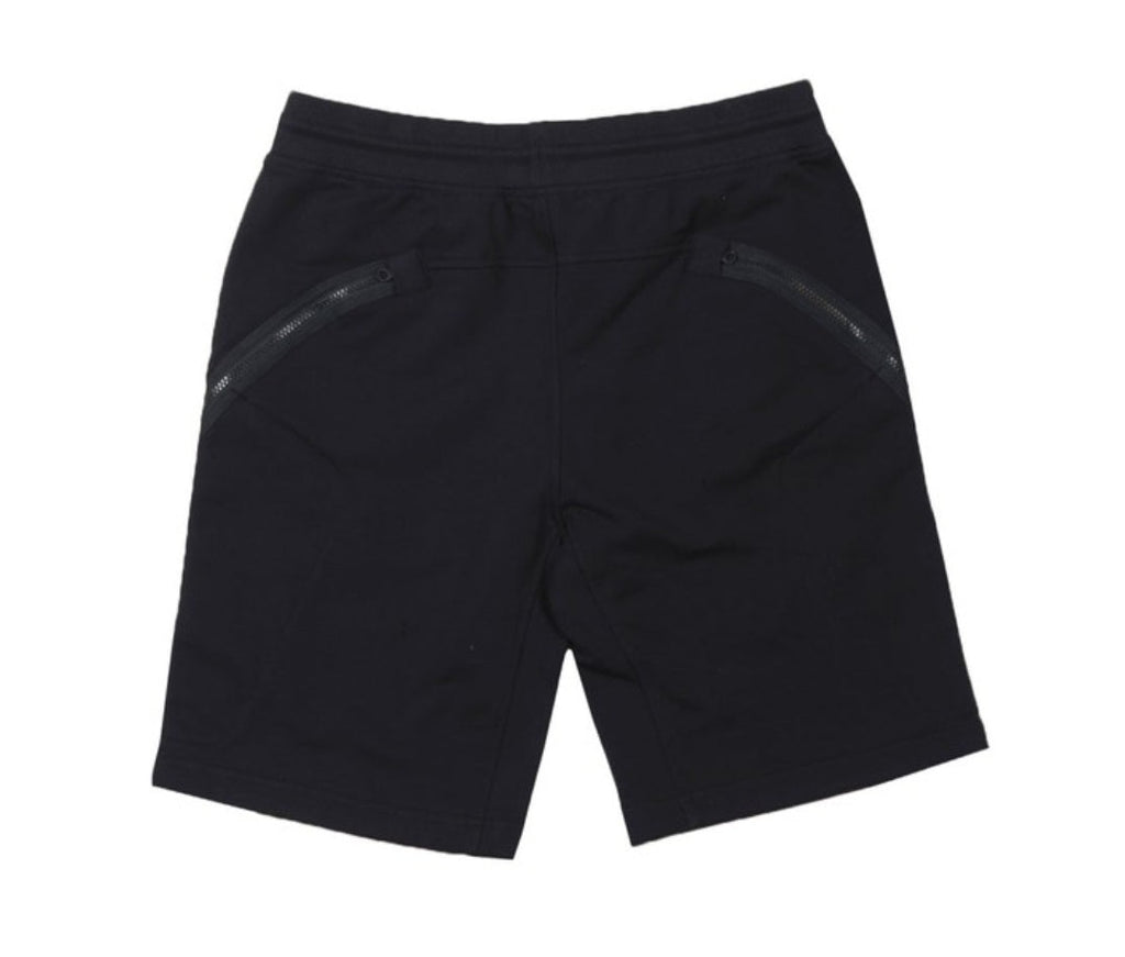 Cp Company Loose Fit Diagonal Raised Fleece Lens Shorts in Black
